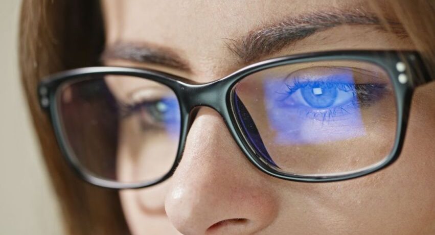 Occhiali per computer: proteggi i tuoi occhi dalla luce blu